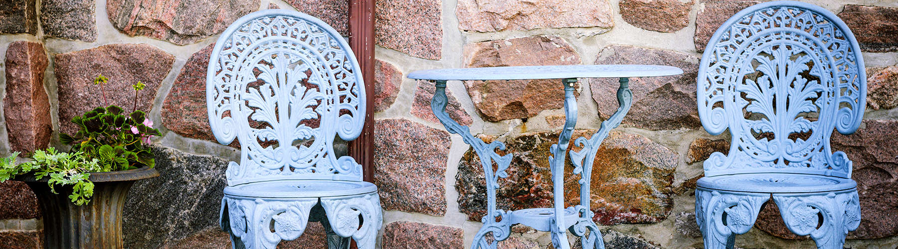 Blue metal outdoor furniture painted with spray paint